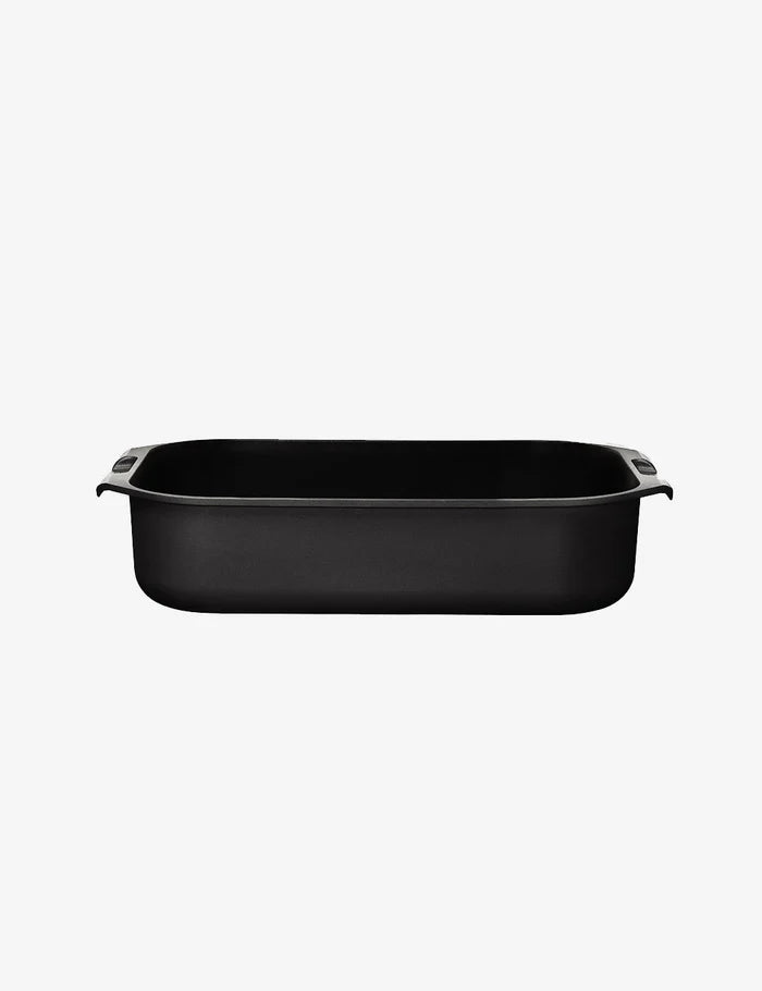 Three-Piece Roast Dish Set | 3.4-Quart + 6.5-Quart | With Lid